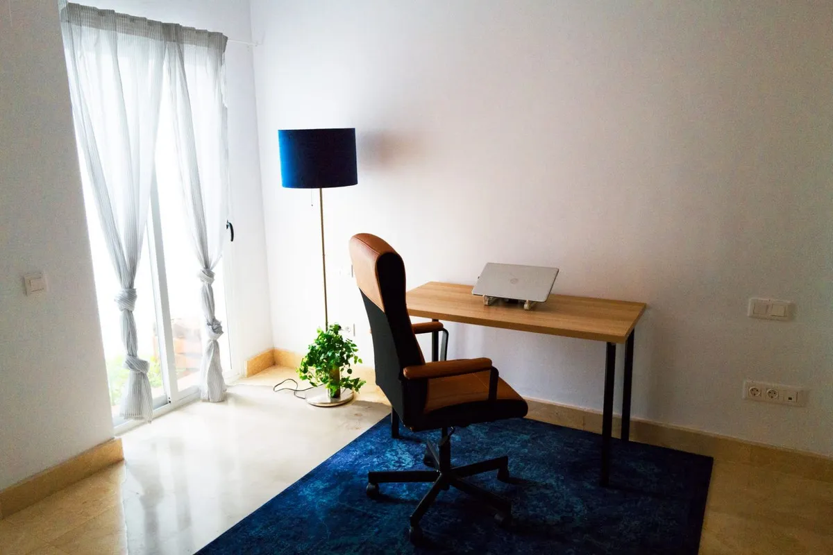 75948f18-7063-456f-a663-c27e840dd7cc