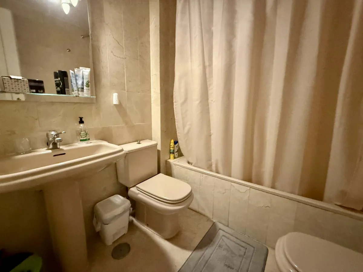 fc37b635-0542-4200-9eec-5c79dd02373f