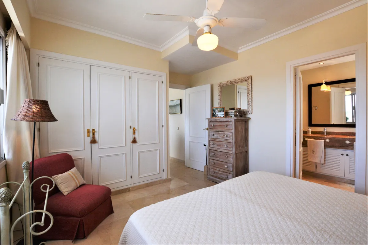 09b3d205-2692-4026-830b-ba108eecafd9