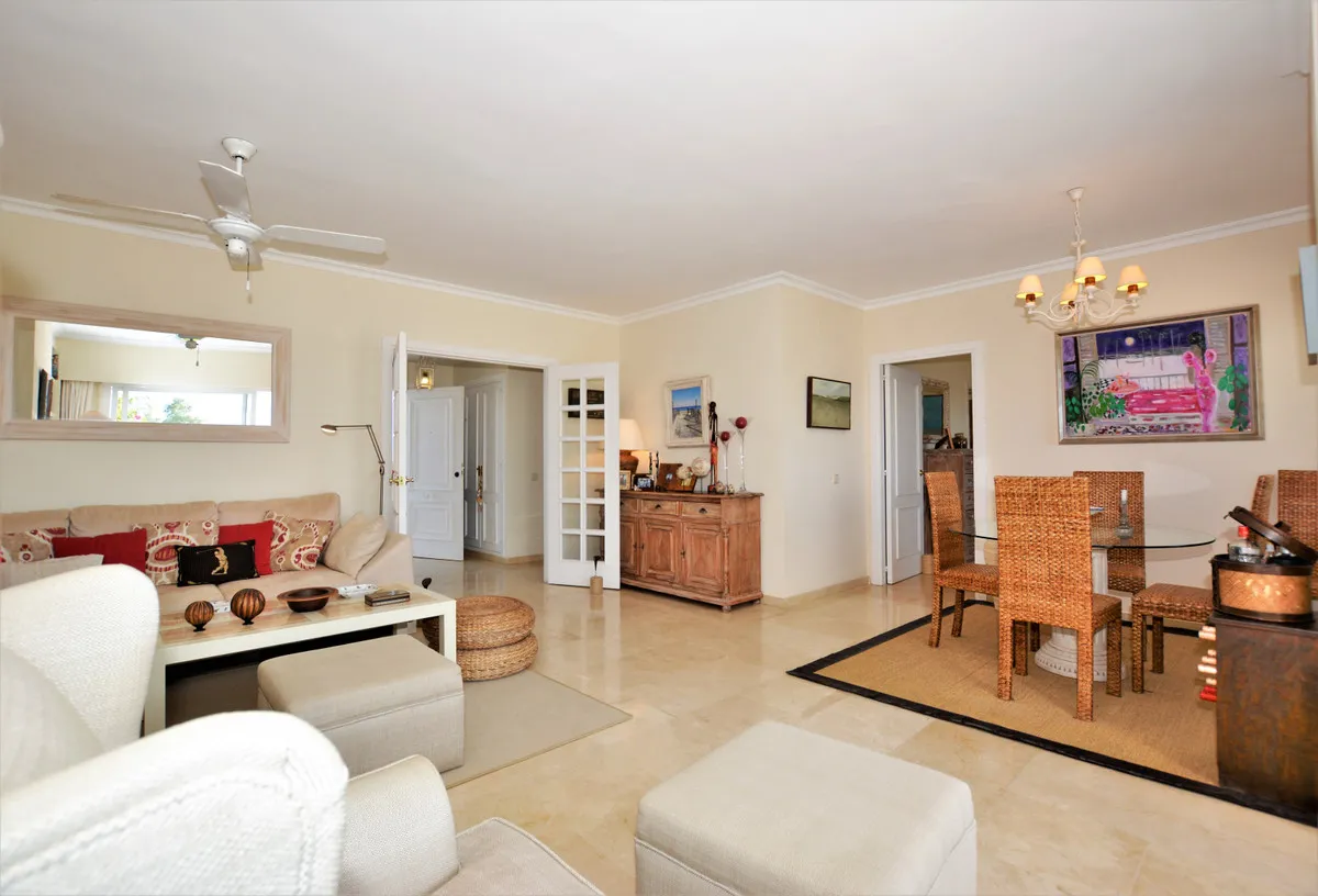 556bb1fd-2abe-4def-afab-cebd1898f18f