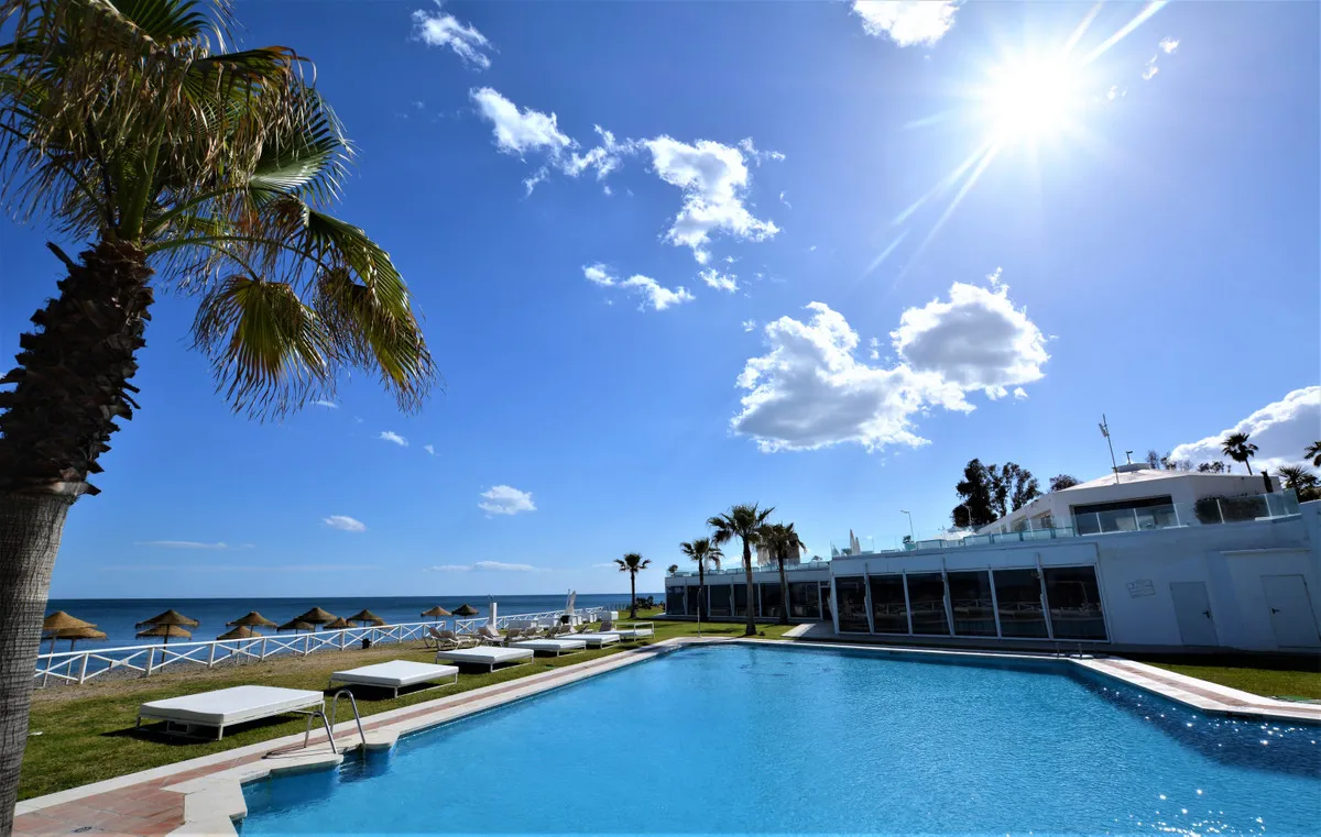 a4ee7404-1d9f-4f40-a451-4792dda852d9