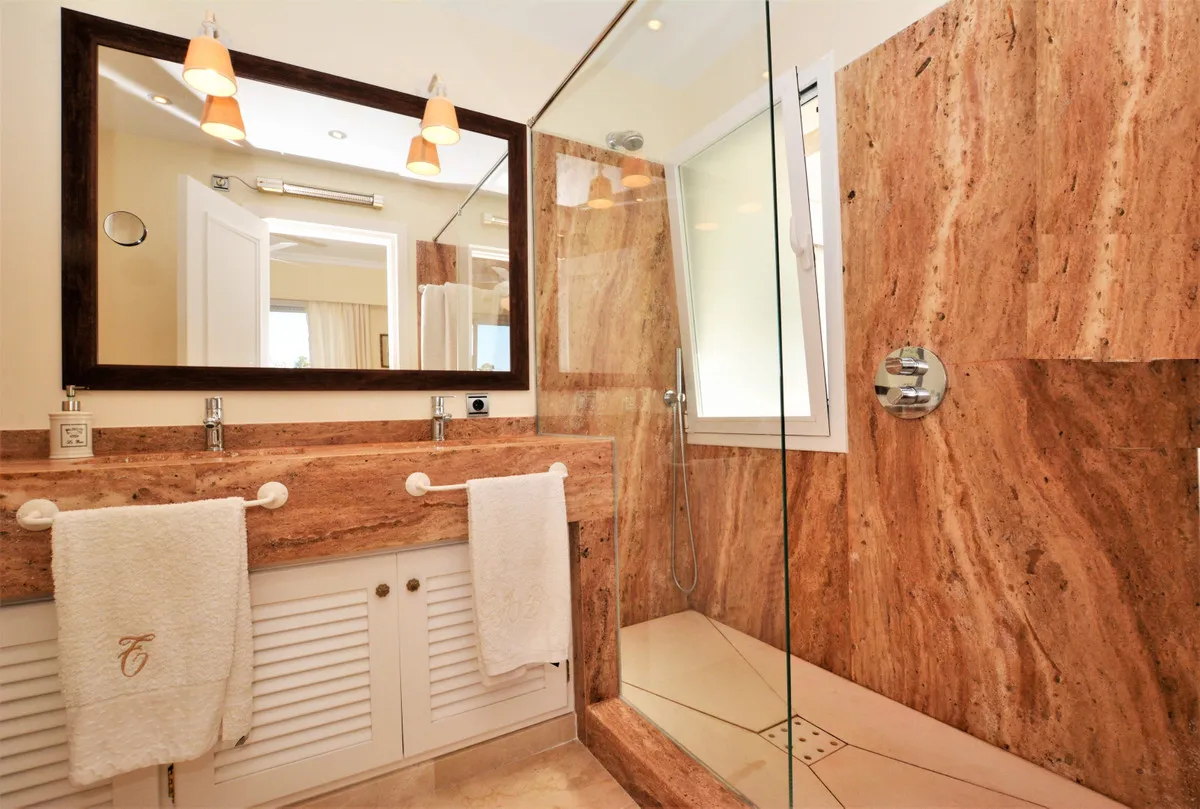 f7ea5c21-d430-4c83-9acc-be54babe259e