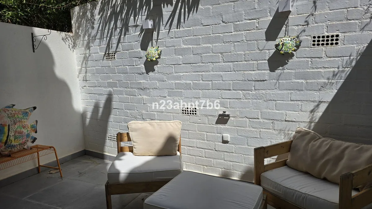 9630af2b-f6c2-49d3-8fdf-ceb25af23ba4