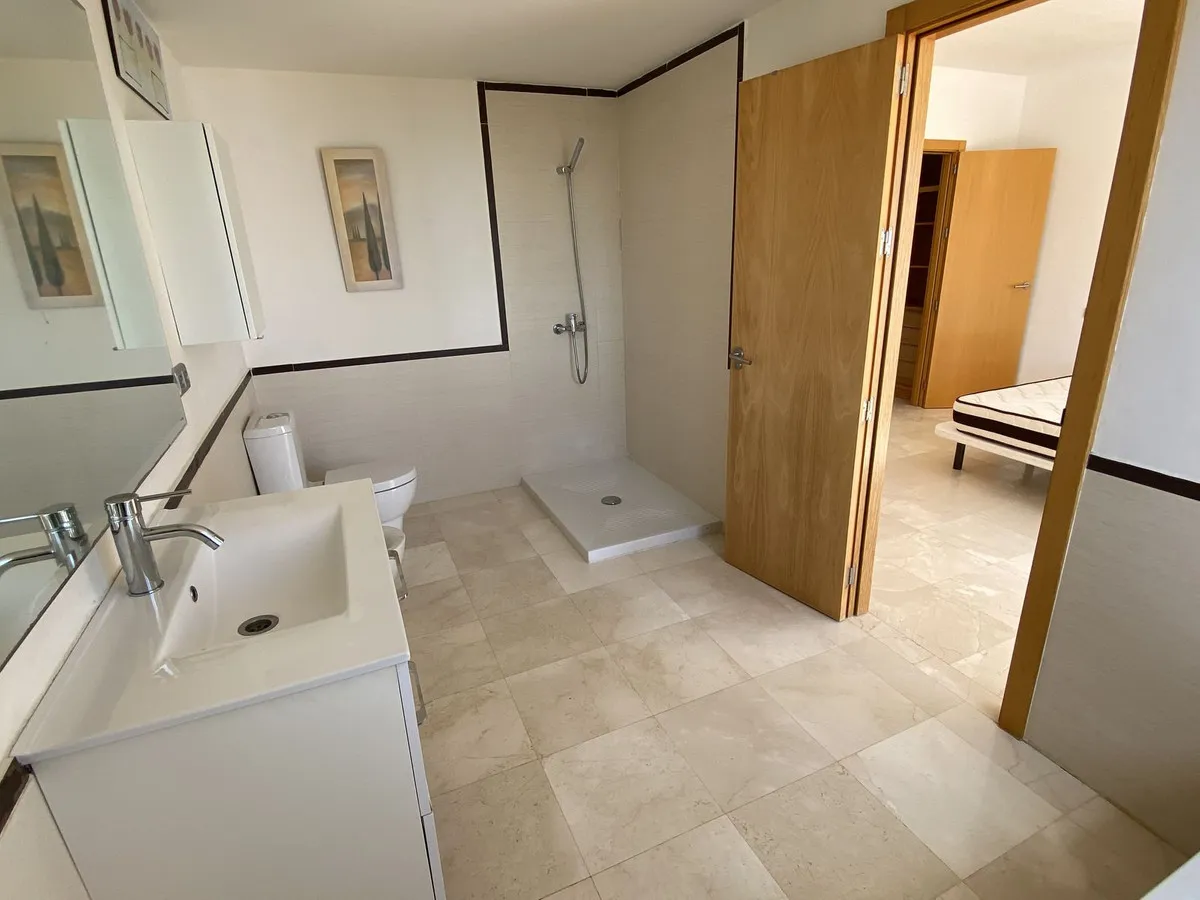 0760635f-3230-43c7-b15a-5895f5e91a03