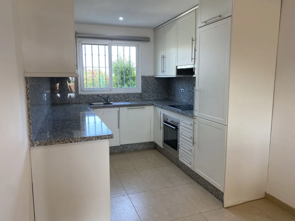 0912702a-0321-4d9b-acb1-b33071256223