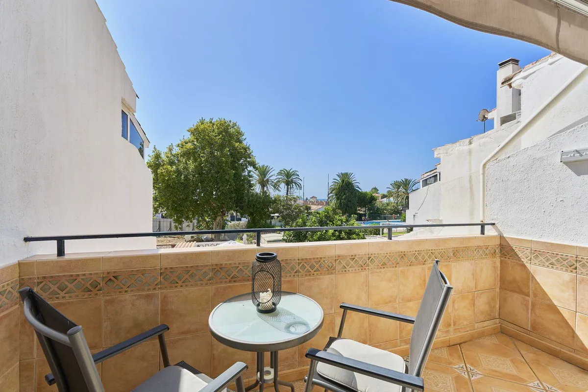 32d9df45-2002-46d1-a94a-7dbe33118d9e