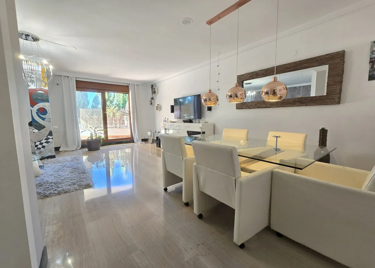 b109a903-c09b-4c46-85d5-244bf58250ce