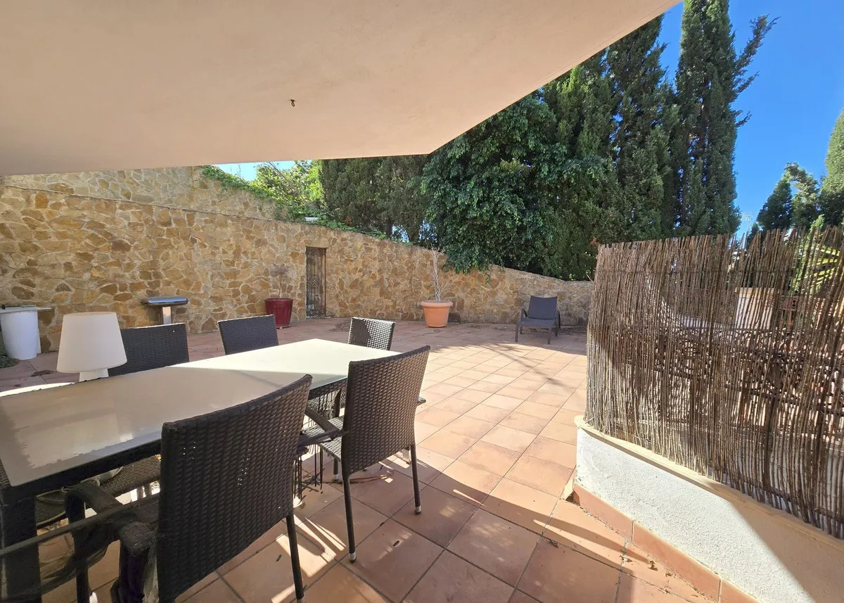 fc816e12-b6ff-4523-8295-9bc34fe42f95