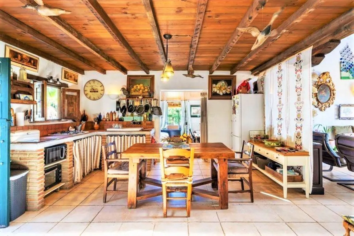 bf6f9093-e585-4b84-a640-b5ebc7a9af15