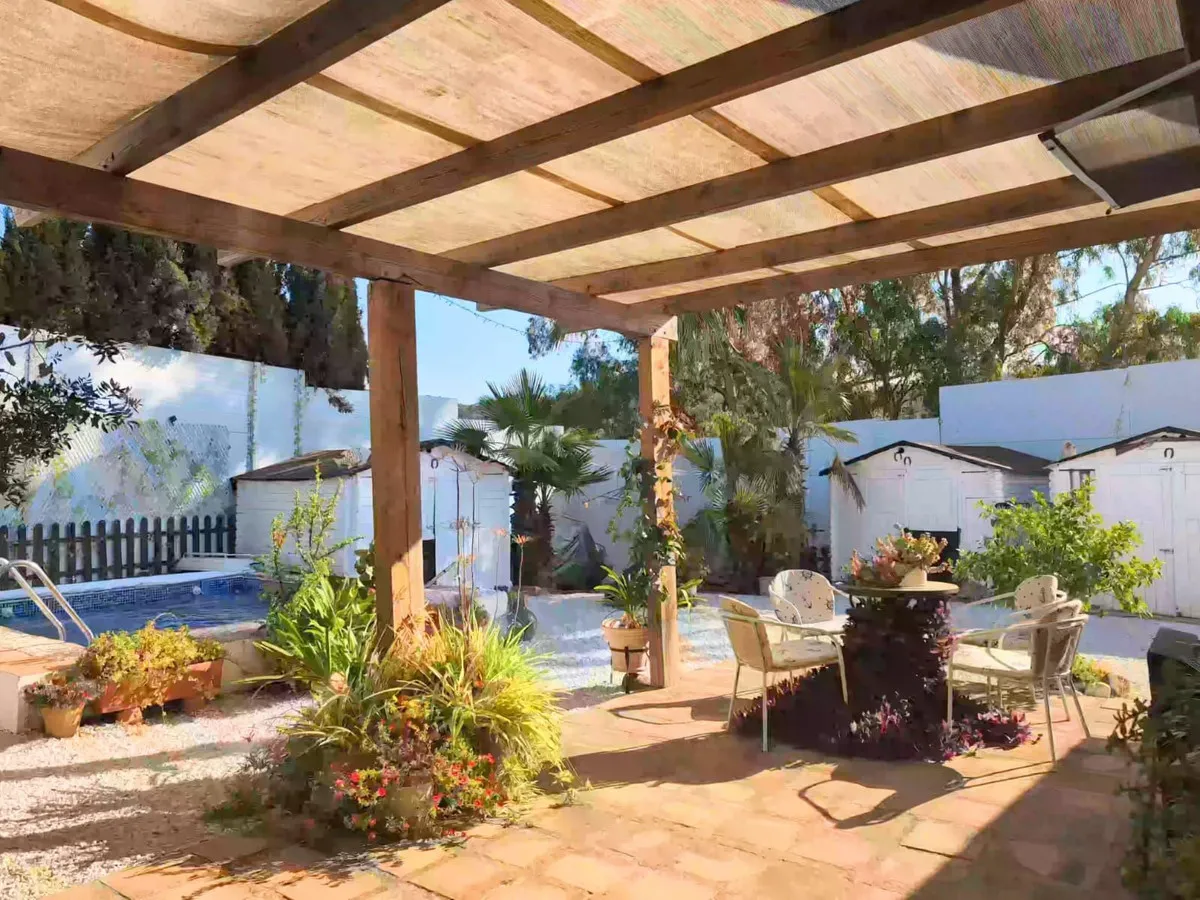 d07eb599-3152-46ee-8d9b-6b121f0ad983