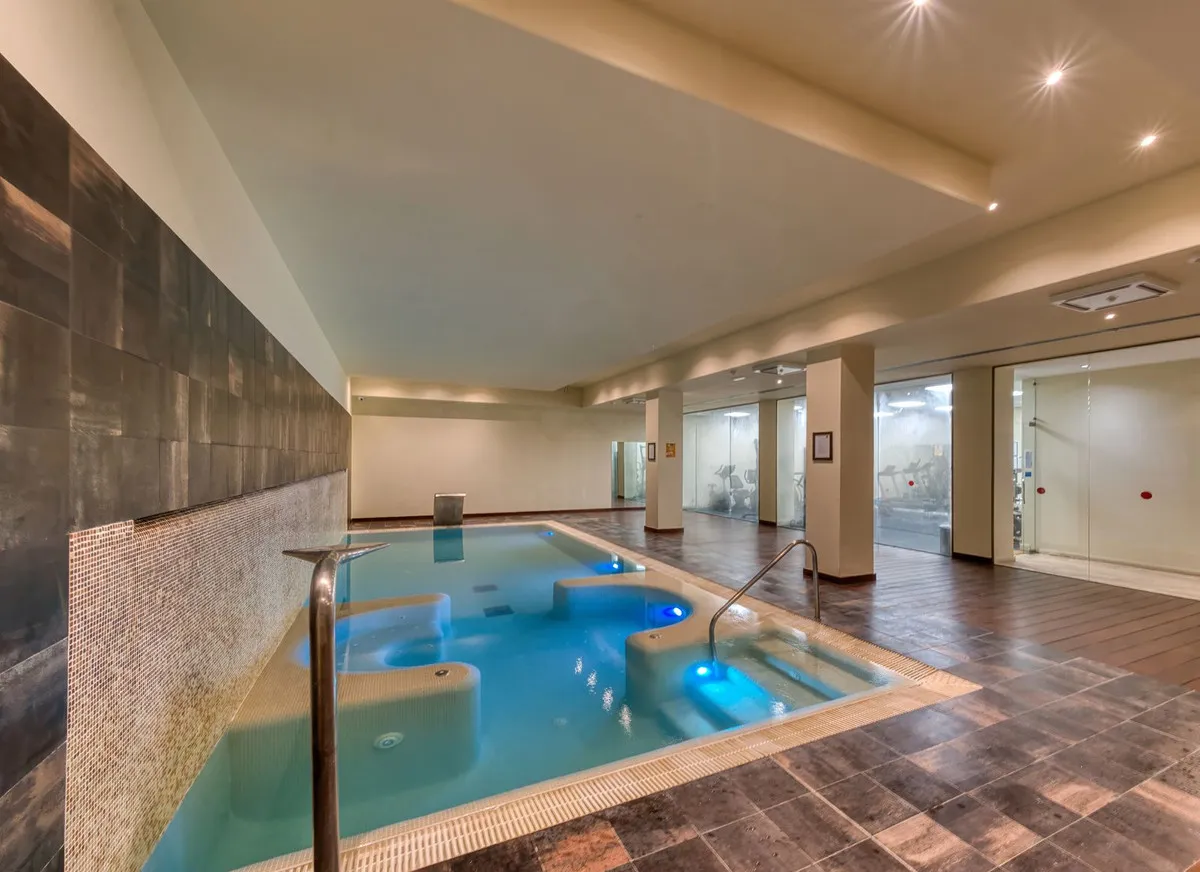 6a9f2ee7-0718-4296-bdbb-ca7a45f6f69e