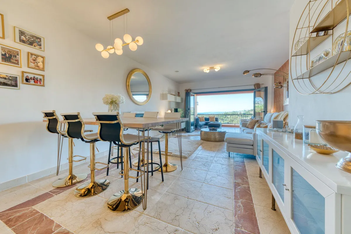 6cf0501f-28e1-4dbe-832a-9ae66cd5f421