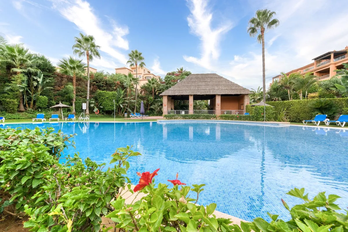 a67dbe37-4265-4175-aadc-e753e981f24e