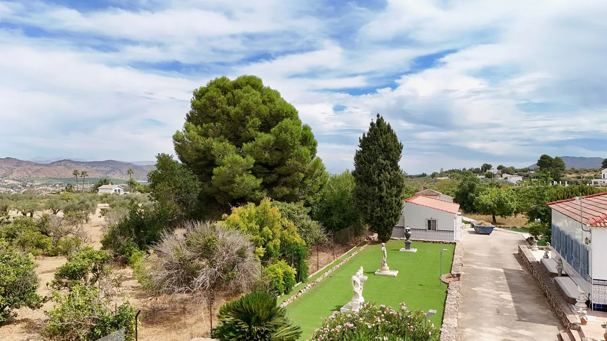 8008f6df-8abc-4590-817b-b3f653272d98