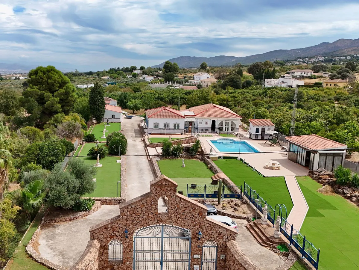 b4ef4077-2578-481a-a153-3149e96c418a