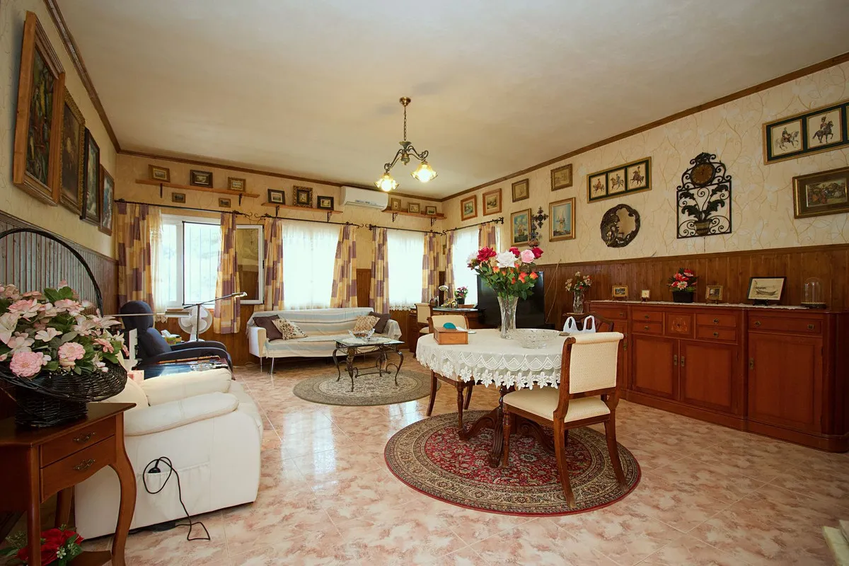 d715043a-cca8-4a96-9594-5cbf55dda8aa