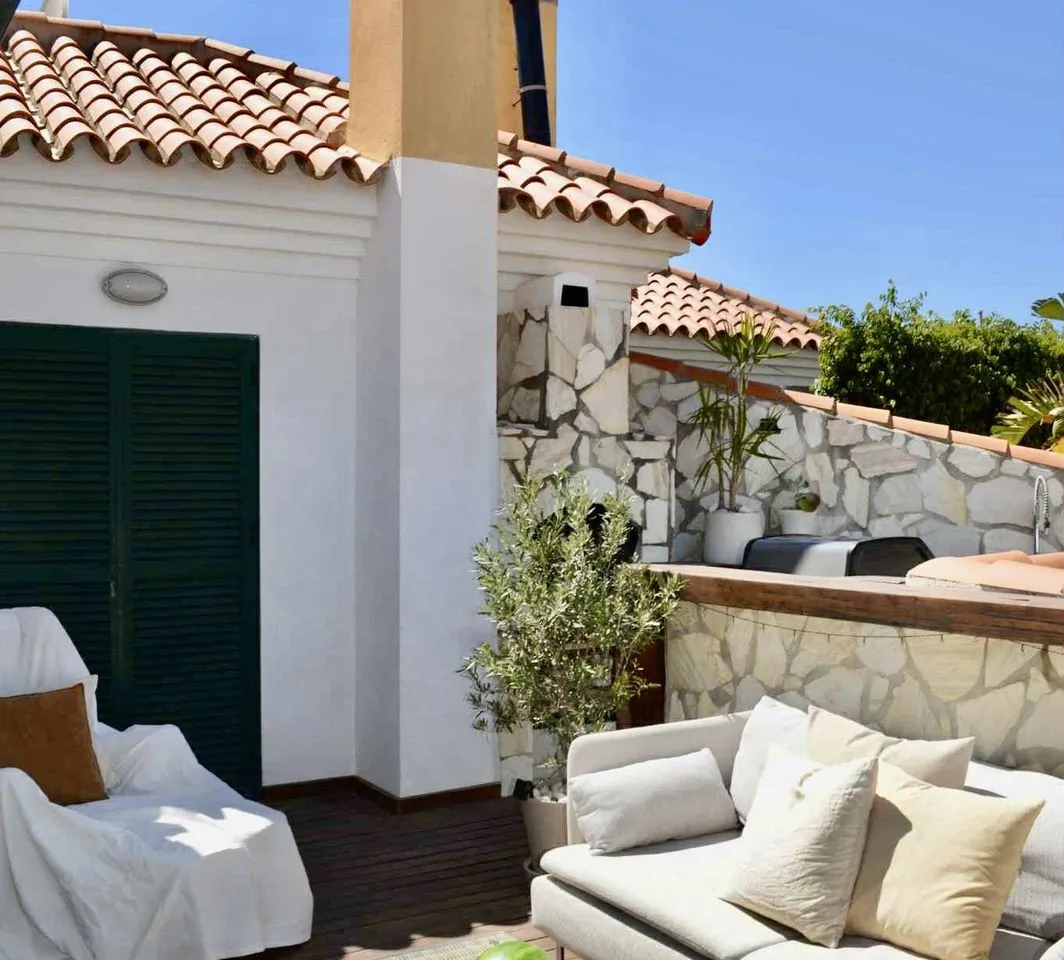 279d9d6c-3098-4268-9734-5d609f257e8f