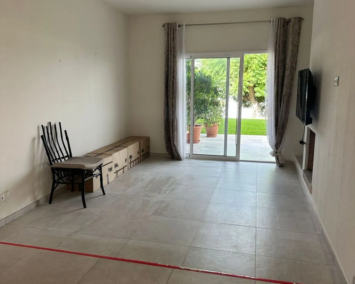 daa08302-4366-495d-a082-b3e40ee607ee