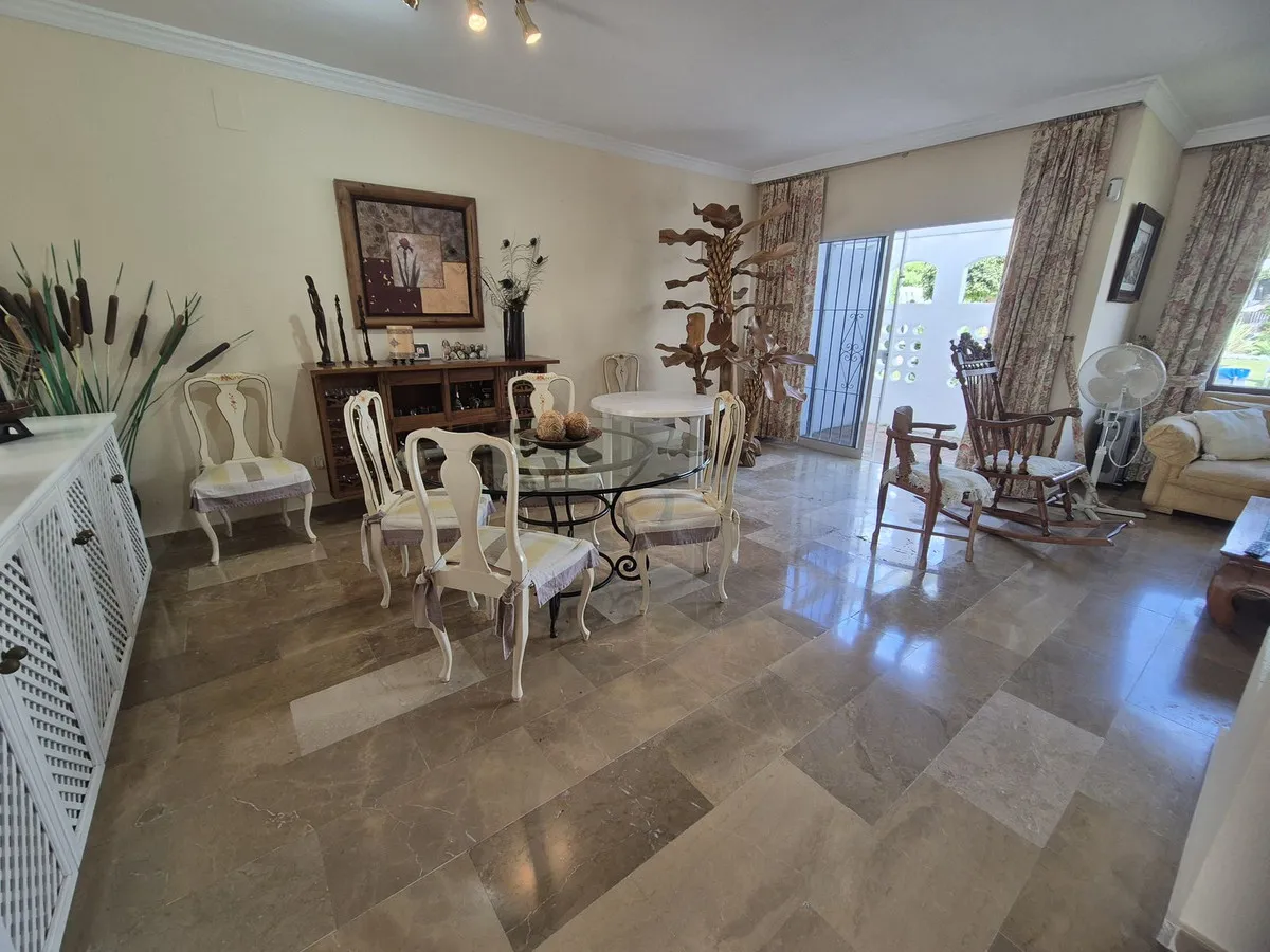 8b9f5197-34a3-4dd5-877f-bb21d298b74a