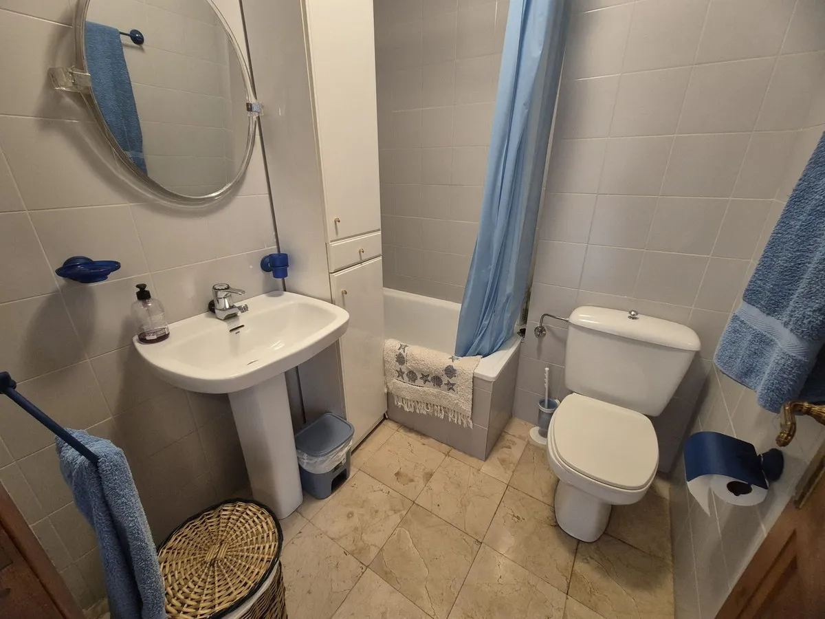 c3e4b2e1-cb59-4be5-8267-6d74c57fca1a