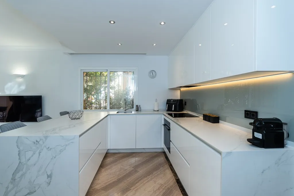 15a8f76f-0a81-4778-9f5c-5c790c31f159