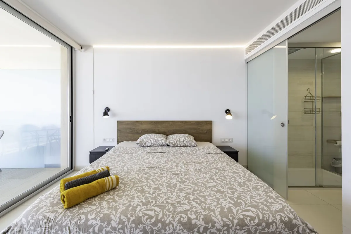 05505625-1ff7-4acd-8d92-5b67ea99aa2c