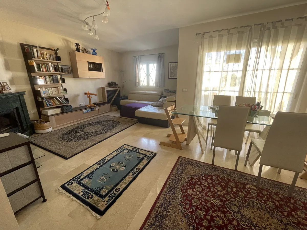 a8ec34f9-74a3-42c1-bbe5-1b7d0fbb1e06