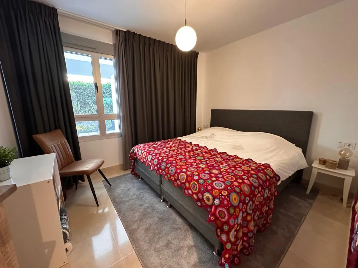 0496dd65-d1fd-4170-9d67-5c7ea9f474f9