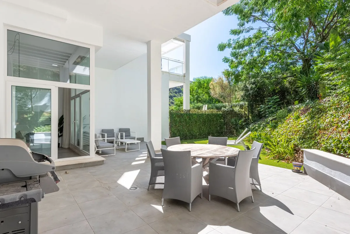 d389bd71-7ace-4e2a-9e3a-e9c98f9e57eb