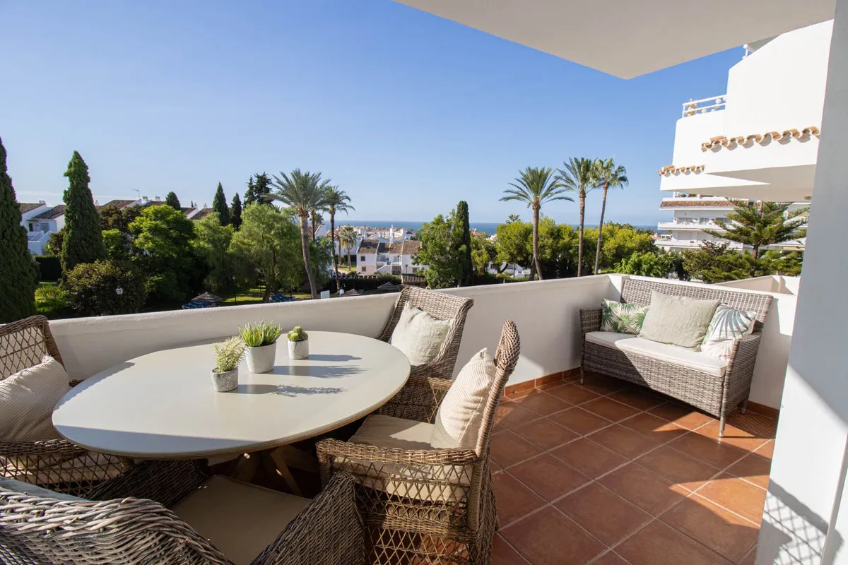 13374c4c-a0f4-4bcd-a2cf-26530c51abb6