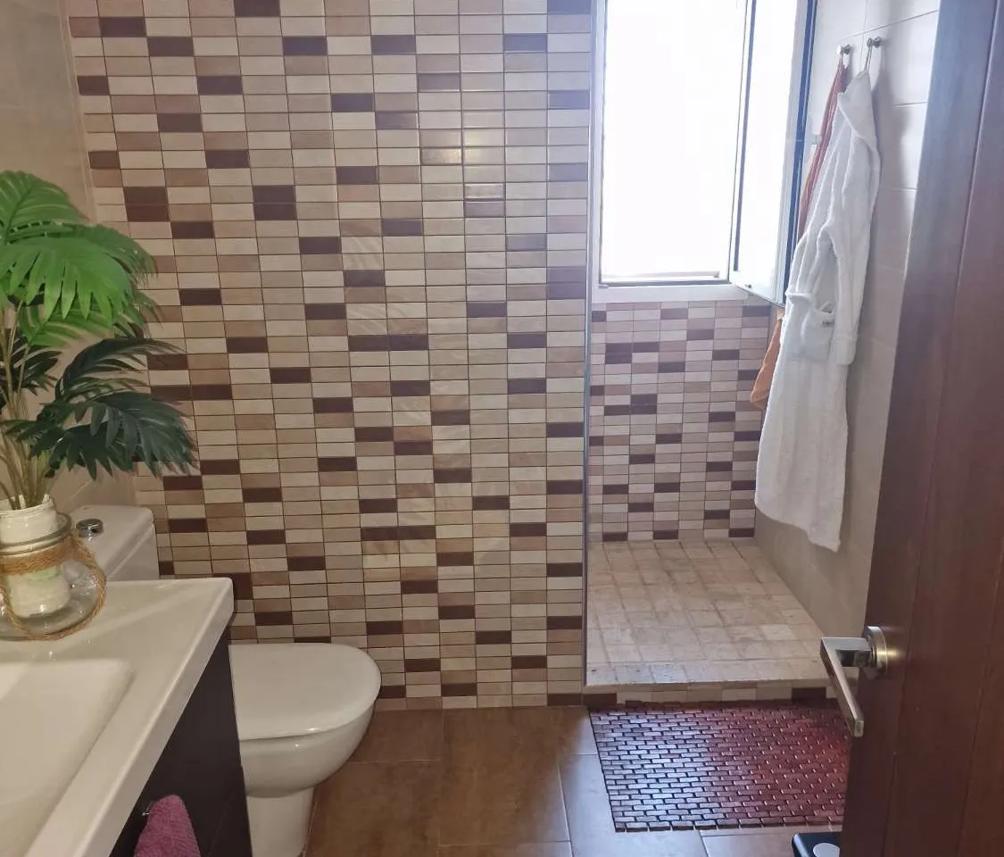 cd32fcba-8a65-4502-afa0-3a81919656ea