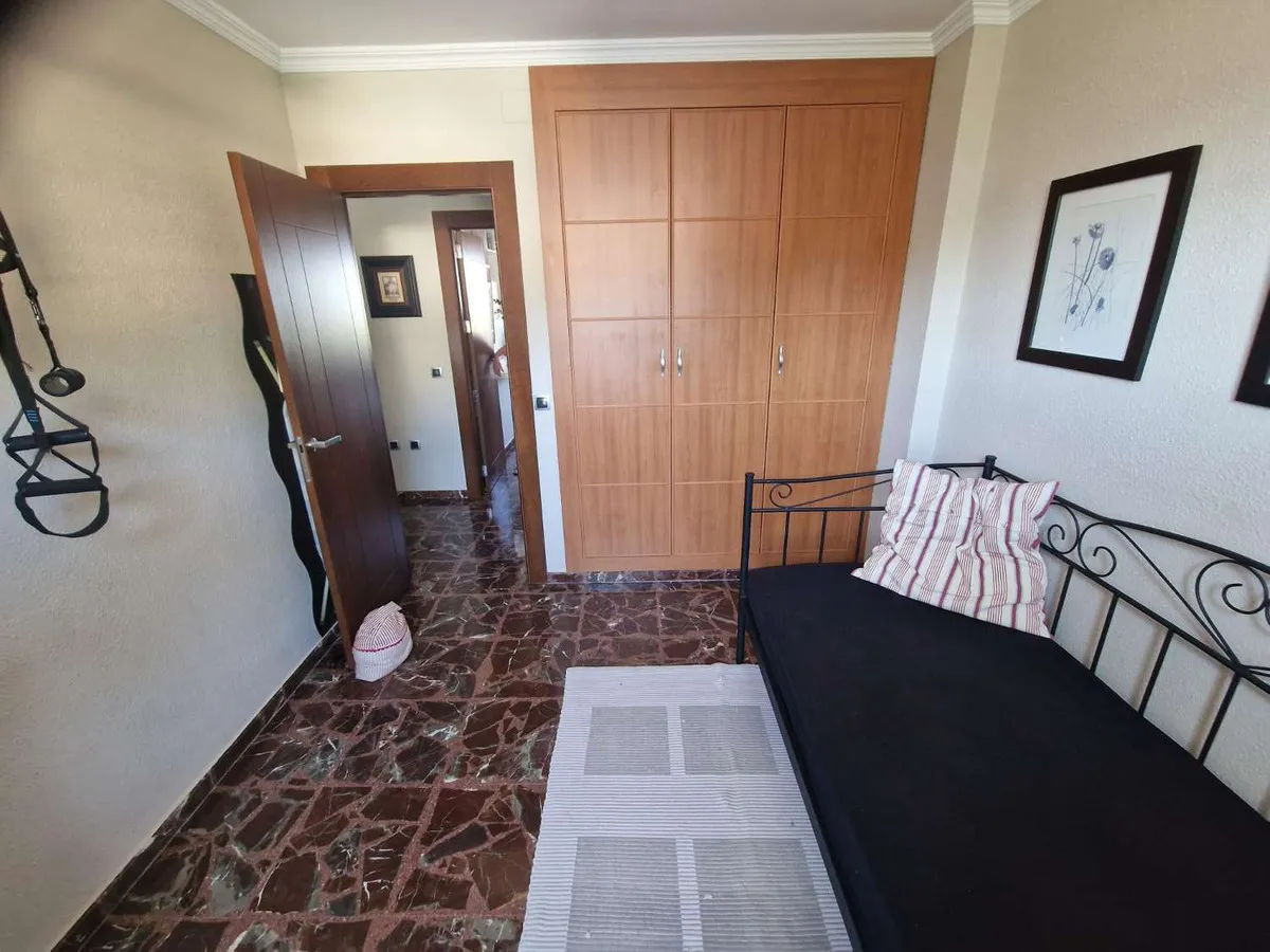 e45922e0-3e24-479c-ba47-7b7ccfe7c219