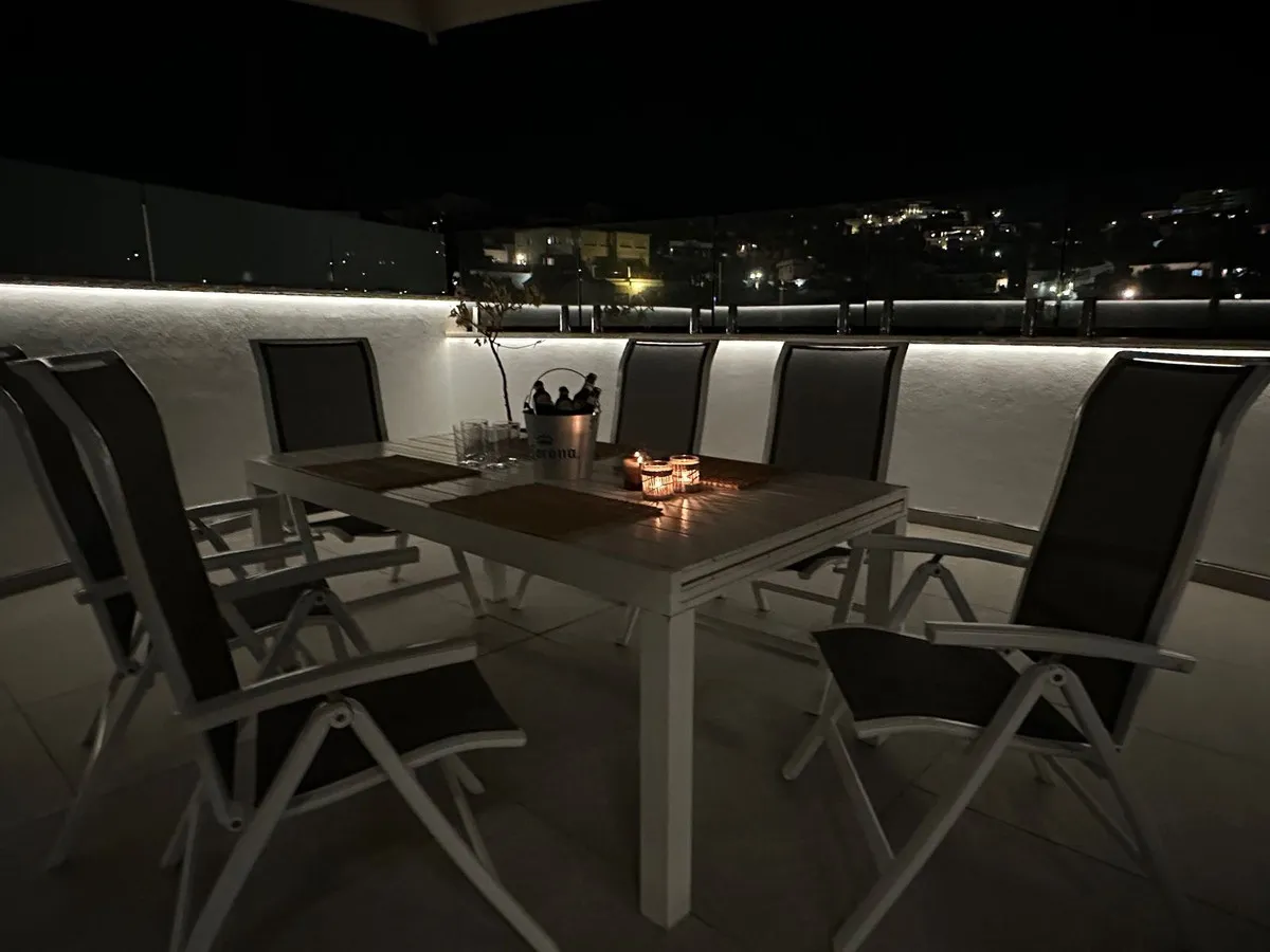 0f4b741a-f018-4ab5-b1cb-f143fa8a2710