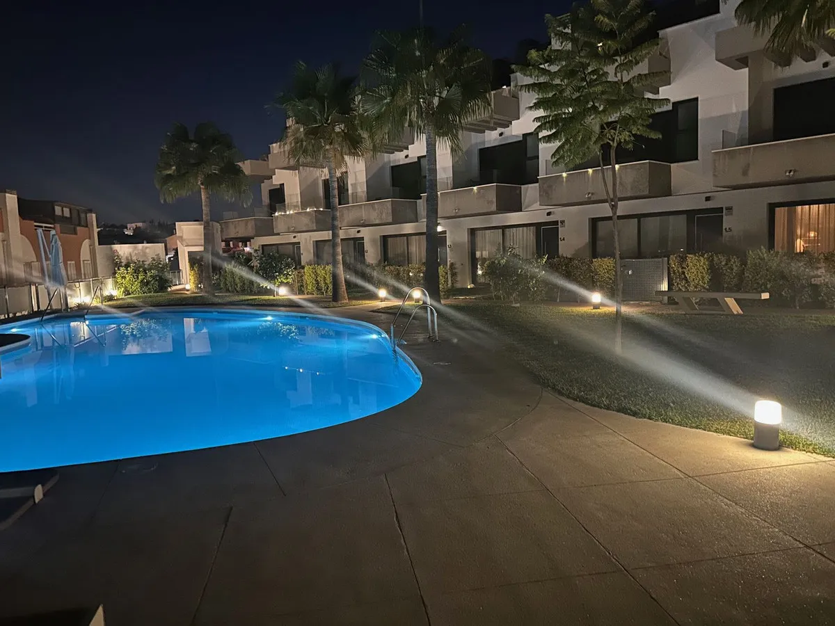 2e2b6fe7-7058-4b80-b923-88bd53b281cf