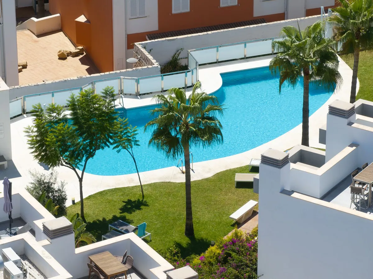 412b1f0a-97ac-4d40-a79c-bd4ff2938c7c