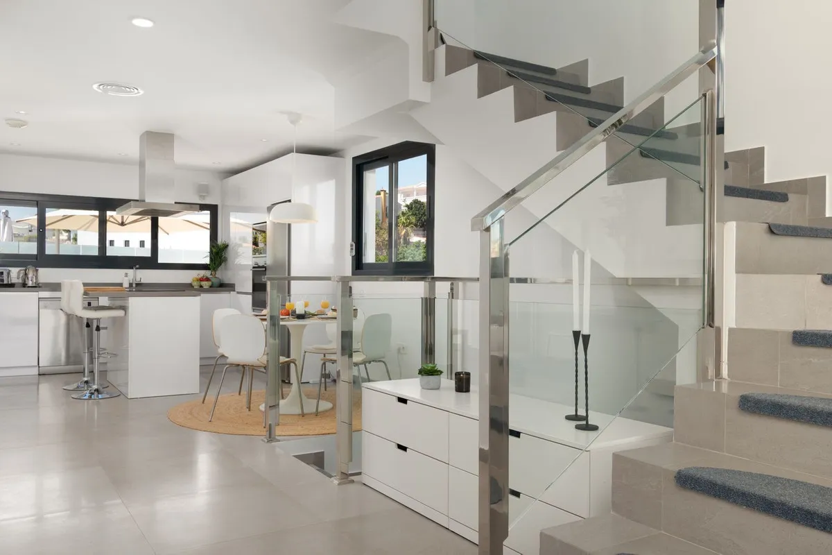 6ac3c509-feae-4b50-92ef-f496b4551bbc