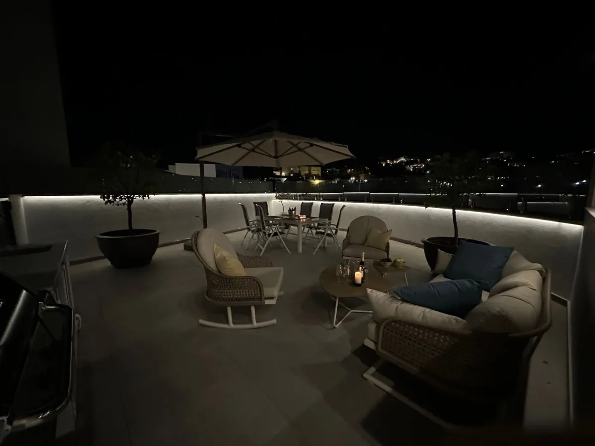 8daaf9aa-b279-4eaa-9ac8-6c41ea9797a4