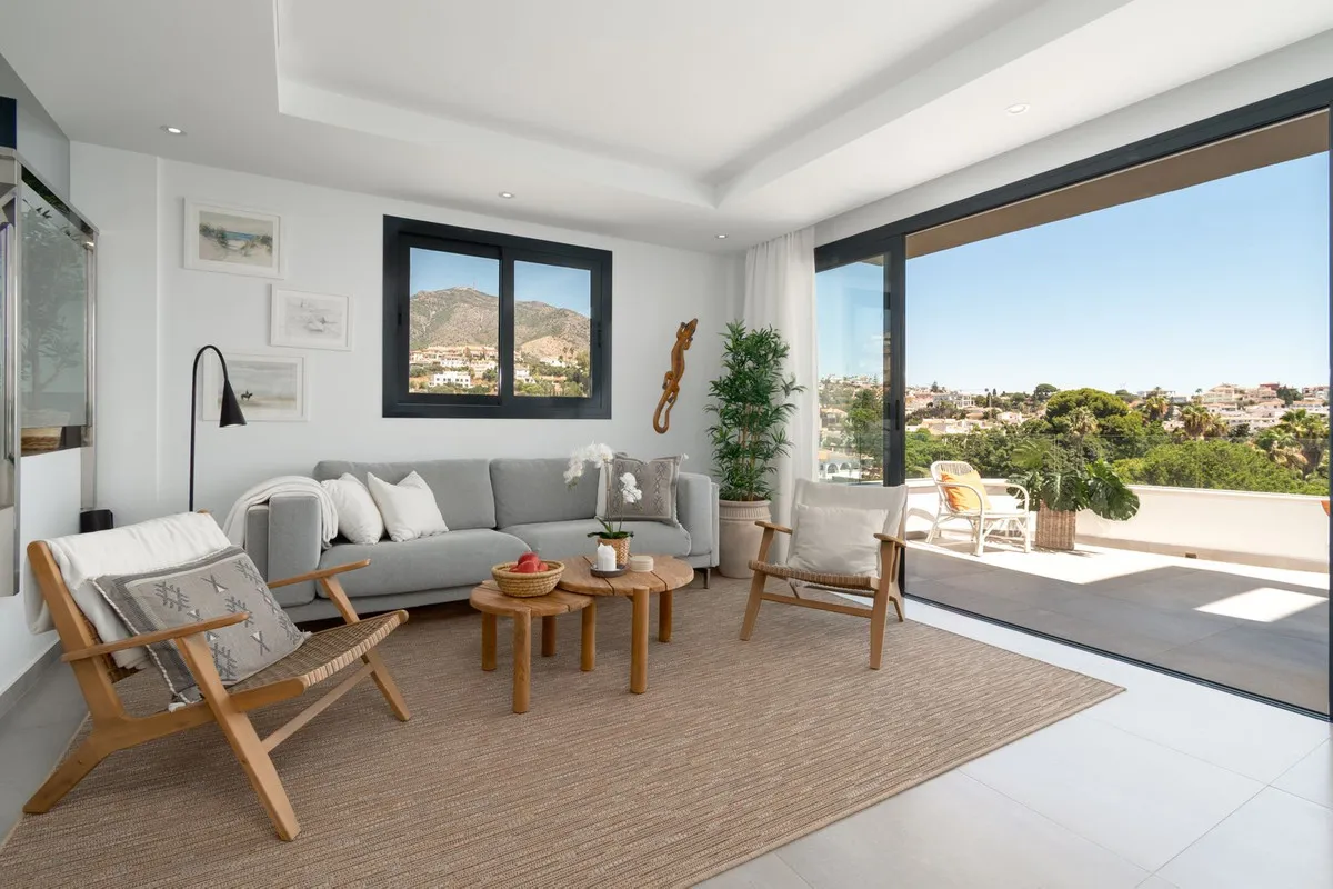 9c809f37-fbd9-4bcf-a3c1-1f8d1f4f20af