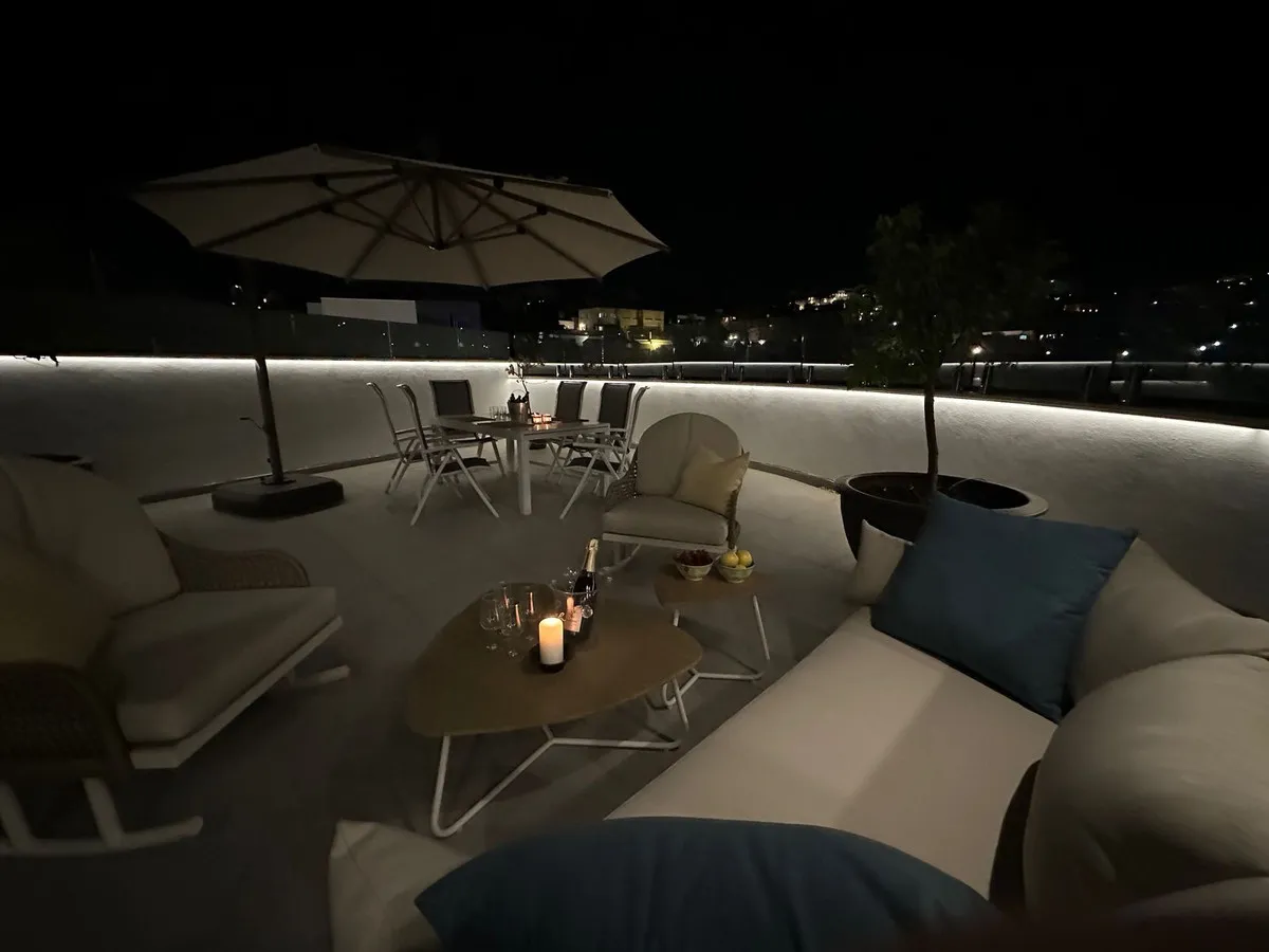 c561c2fd-8881-4b2c-872e-81d1cfe9fece