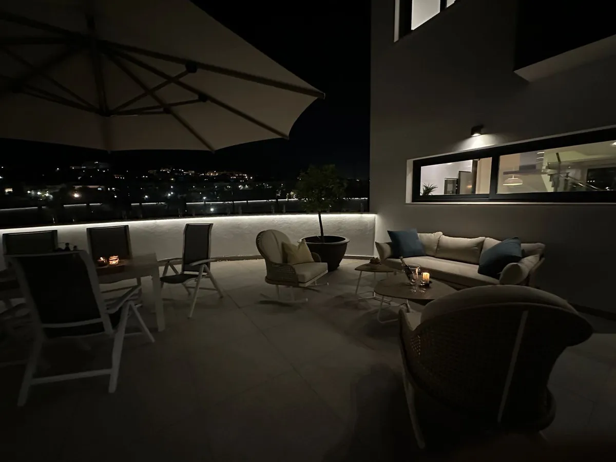 fcfd49fb-bbc9-46aa-9880-2e5599d78263