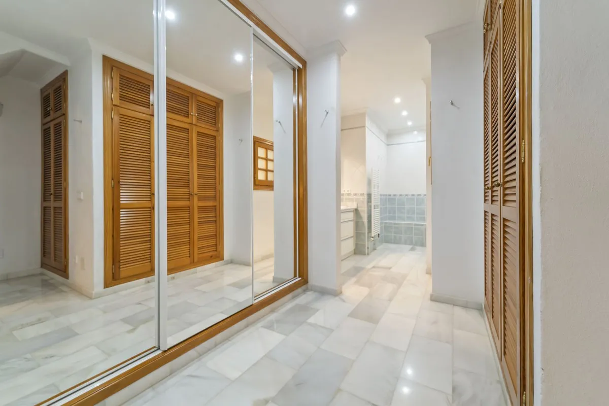 c34806d5-1436-4a9e-a47a-e4f63826f488