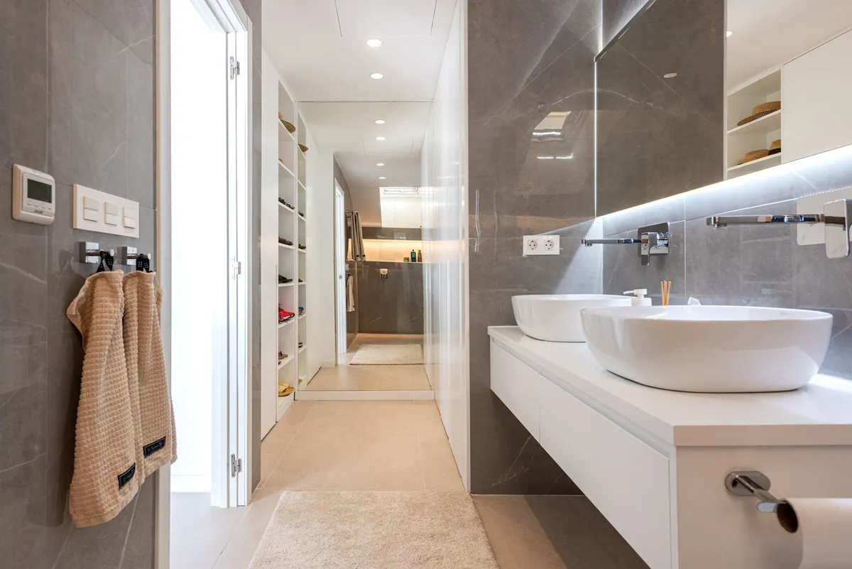 31285a6b-99f6-4b45-b69b-8fe126767986