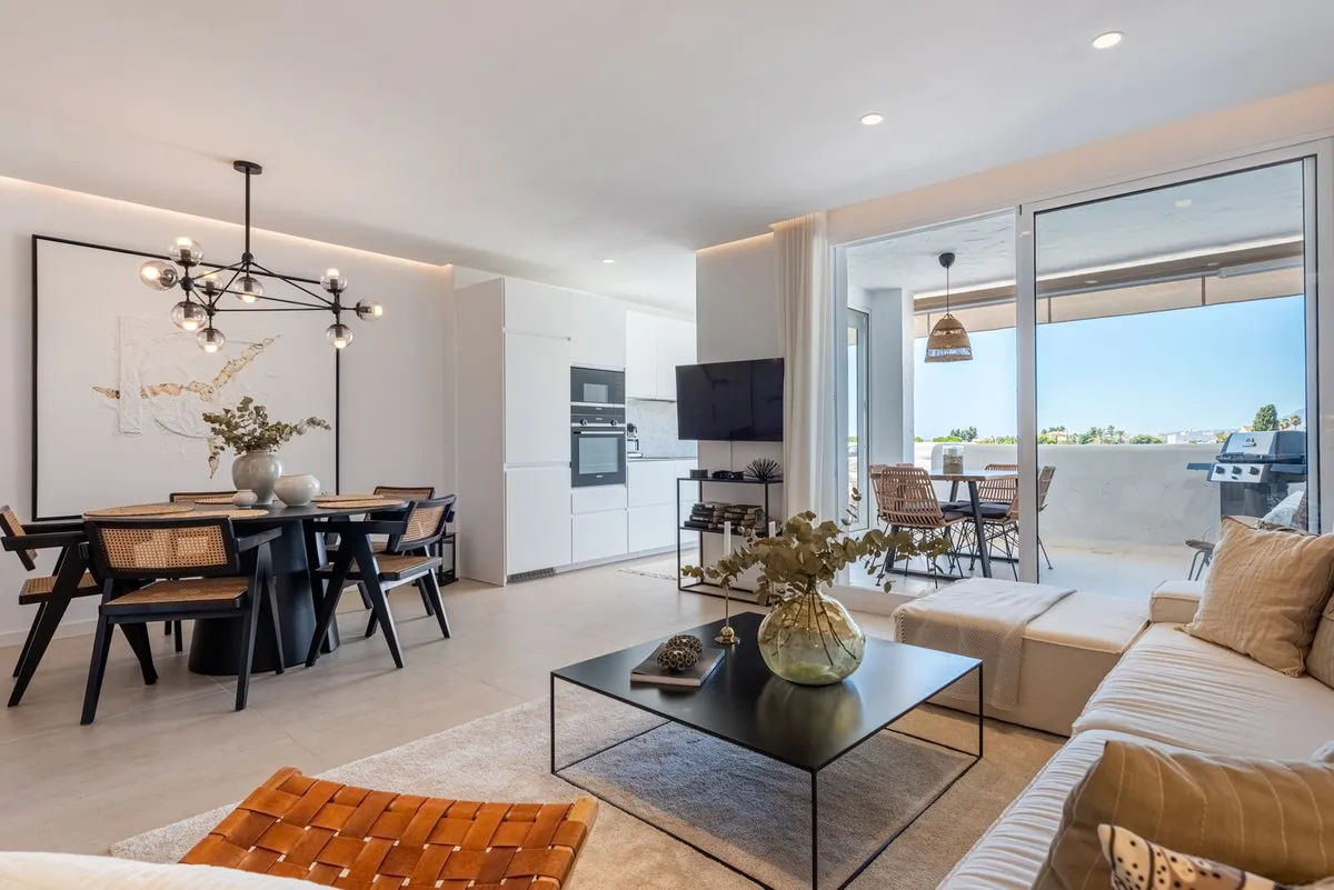 4d82158a-6720-441b-9e4c-77f1753518a8