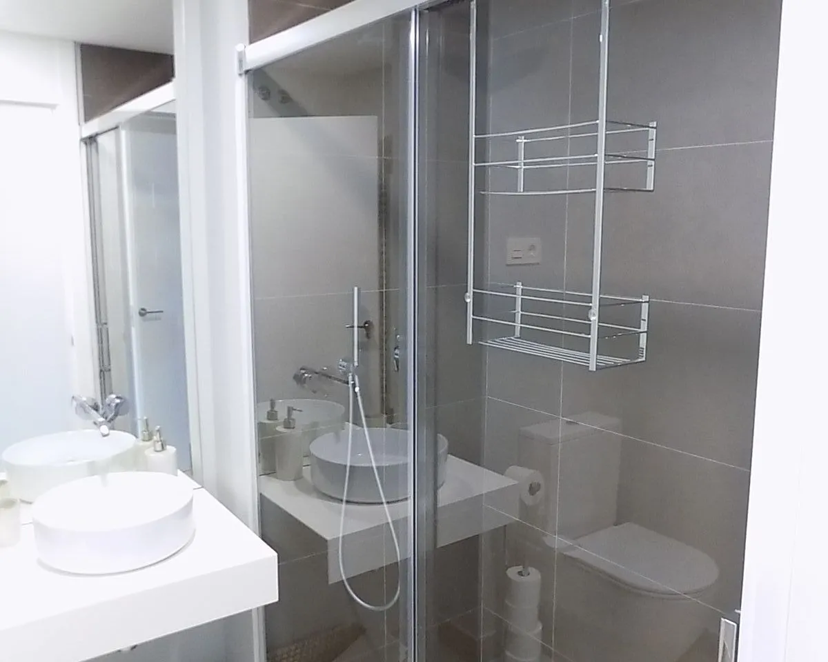 c4a98017-ca68-4042-9938-39fc40791709