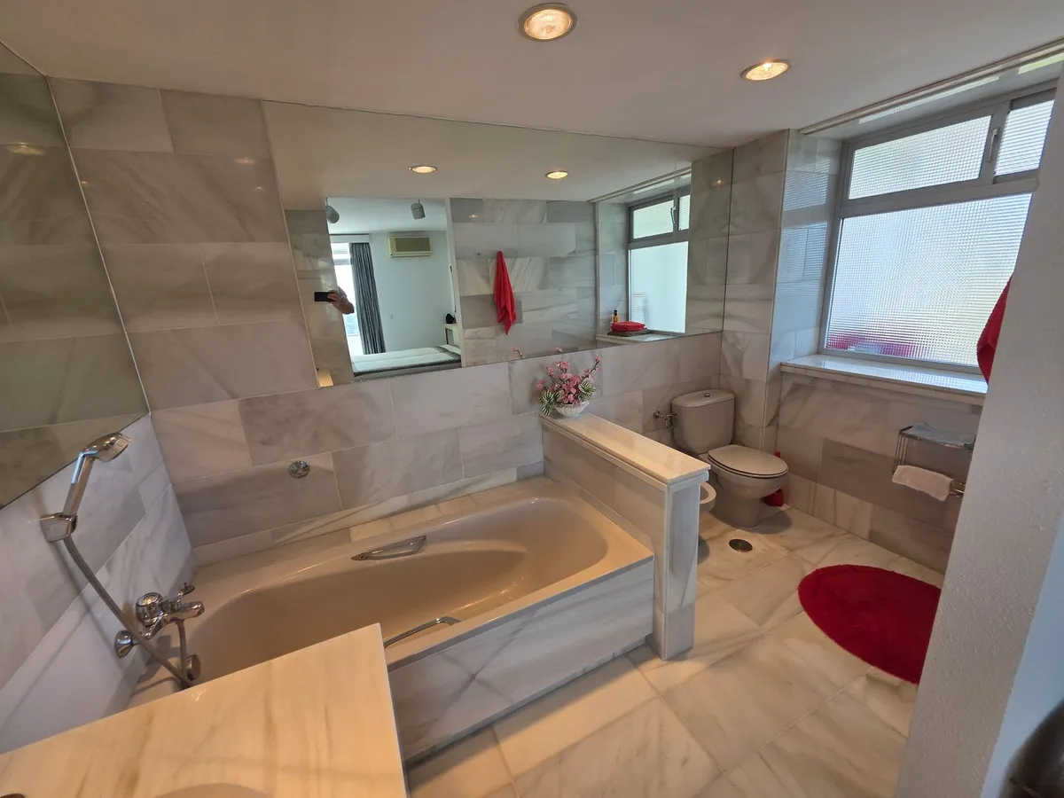 e77e4e55-9627-470e-8cd6-5aa892907646