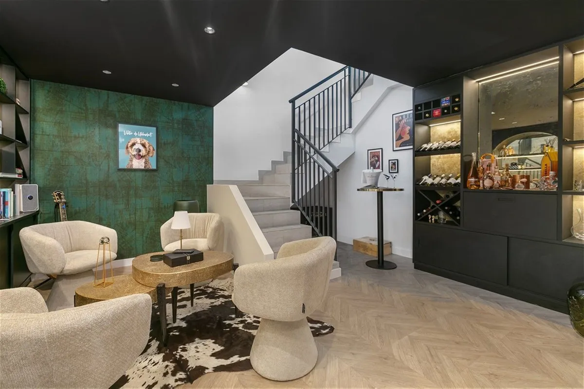 00089514-934e-46a7-84e1-e201b96b5a2c