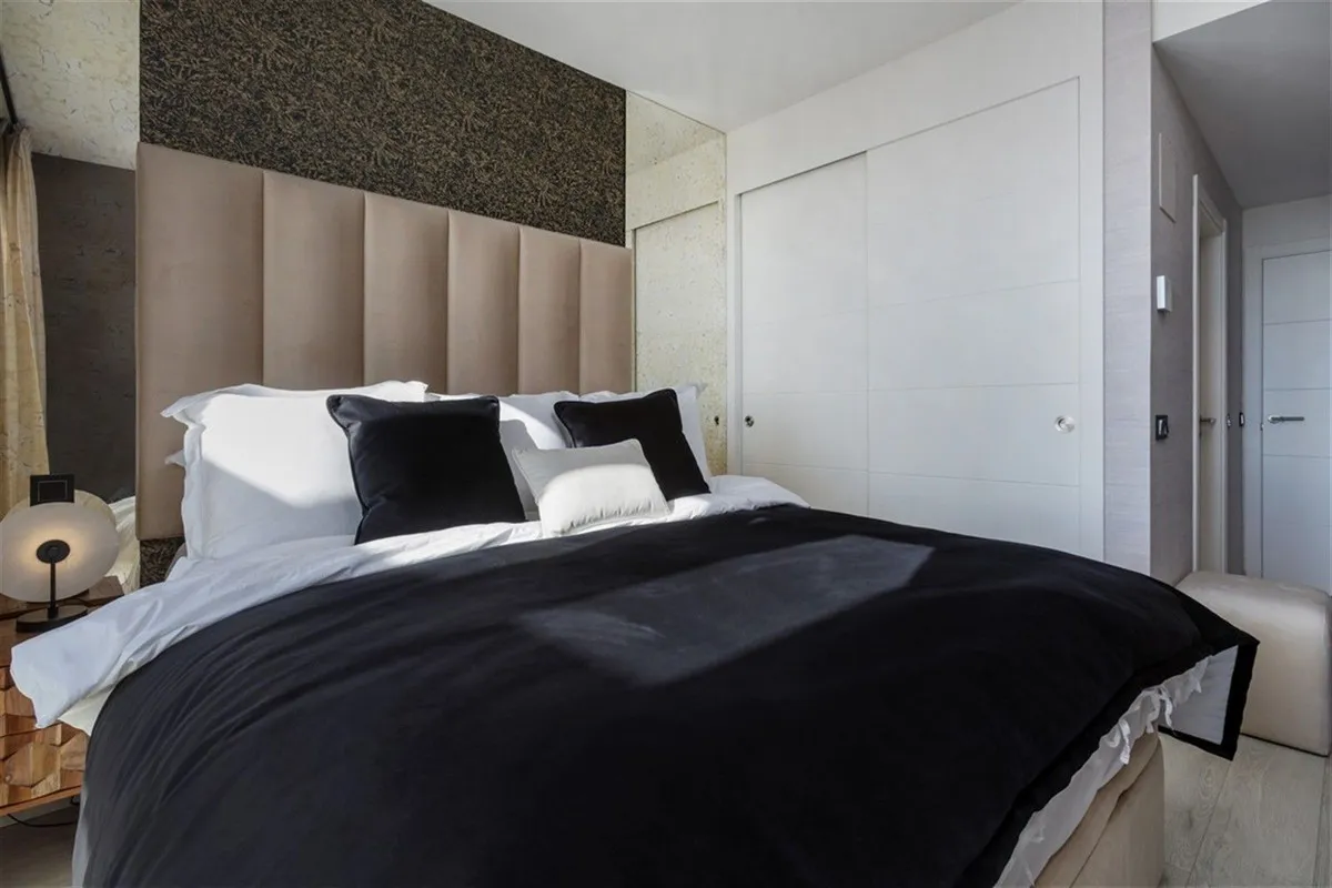 0fecf078-cdea-4fc7-ae12-b95d6cb21970