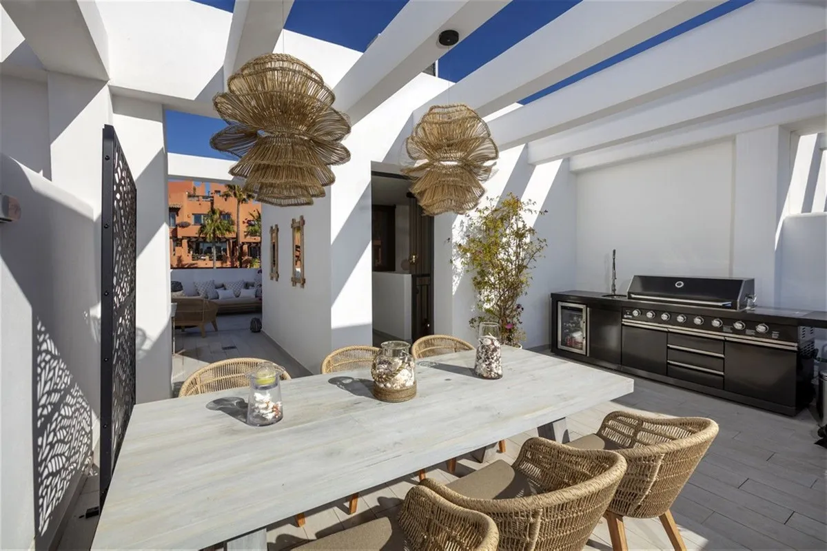 4b9acdf5-e73a-40a5-96bf-224a8c95b3b3