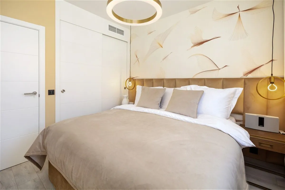 5339d5f6-1349-447c-a97d-51d77316e3b2