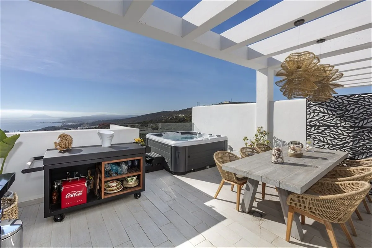 6736aa8d-696c-49ab-bd4d-46344f3d5fb1